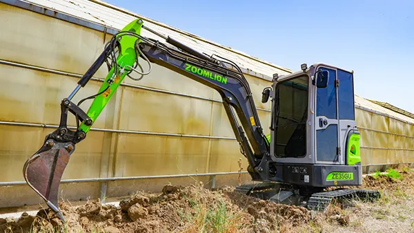 Mini Excavator ZE35GU at Izmir, Turkey