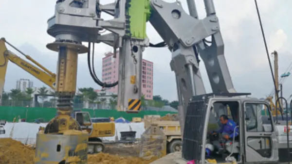 ZR160A-1 rotary drilling rig operating in Thailand