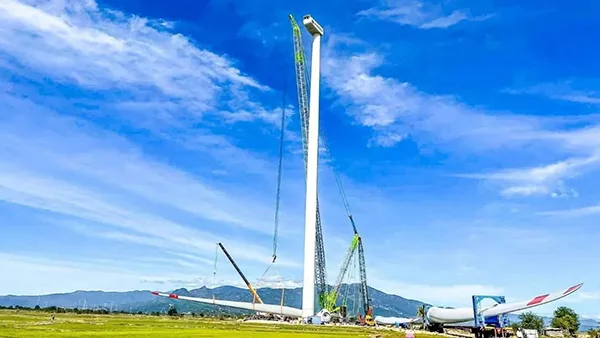 ZCC9800W crawler crane at a wind power construction project in Vietnam, 2022