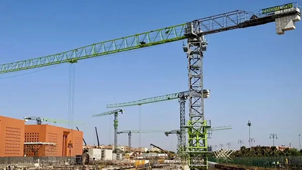 Tower cranes assisting construction of a higher education institution in Morocco