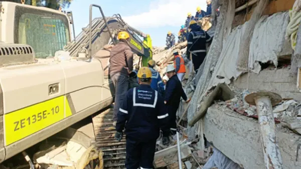 ZOOMLION Supports Earthquake Rescue Operations in Türkiye