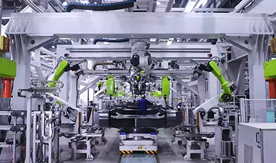 Automated excavator production line at ZOOMLION Smart City