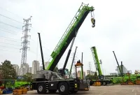130t Rough Terrain Crane ZRT1300V532