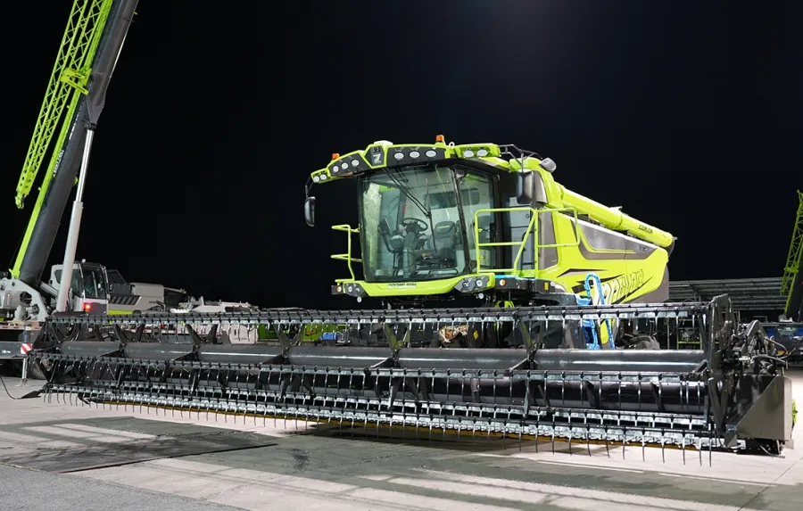 DH7-6000 Hybrid Harvester